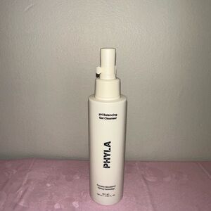 Phyla pH Balancing Gel Cleanser